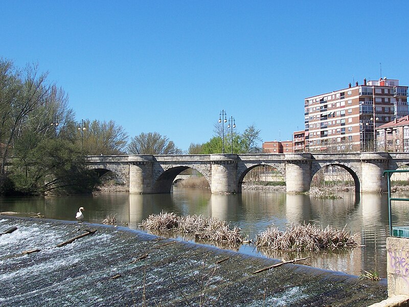 File:Puente mayor Palencia.JPG