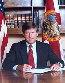 Official portrait, between 1989 and 1995