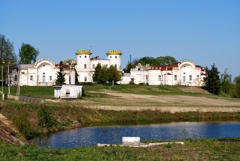 Файл:Vyshenki Palace.jpg