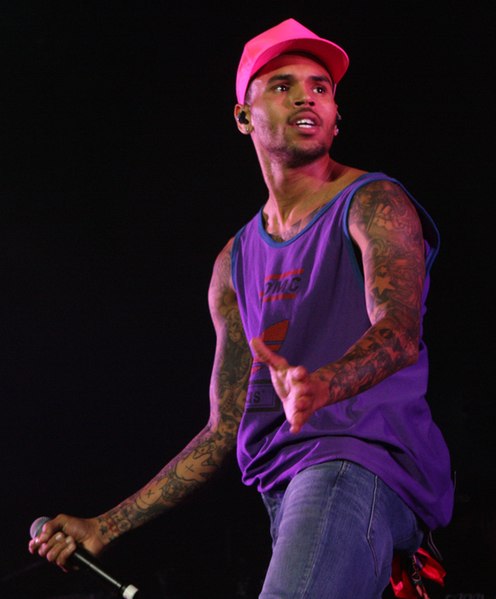 Archivo:Chris Brown 5, 2012.jpg