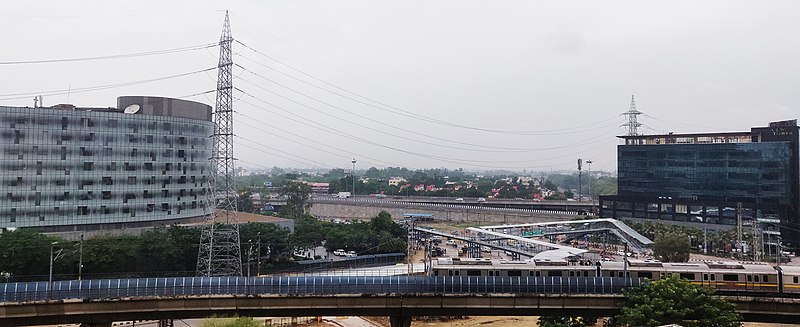 File:Gurgaon IFFCO Chowk.jpg