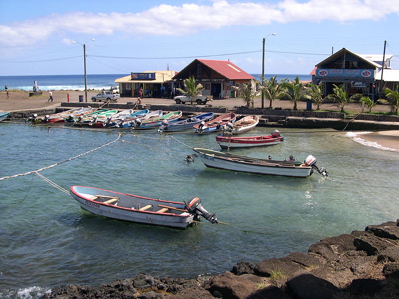 File:Hanga Roa Harbour.jpg