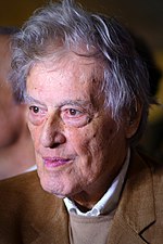 Photo of Tom Stoppard in 2022.