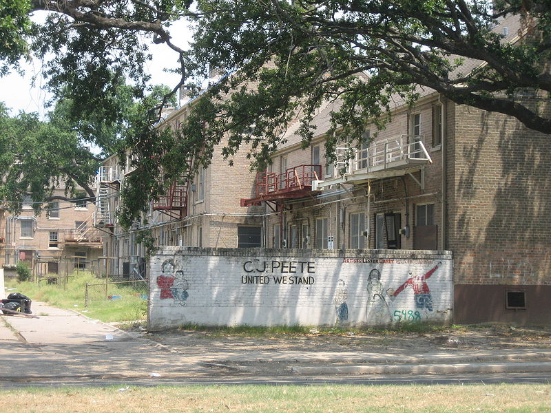 File:Uptown7June06CJPeeteUnitedWeStand.jpg