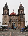 Descripción: Main Church of Santiago Tianguistenco Municipio: Tianguistenco Autor: Alejandro Linares Garcia Mes: Julio