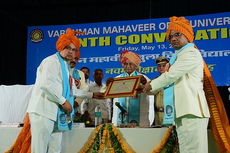 File:Justice Dalveer Bhandari felicitated.jpg