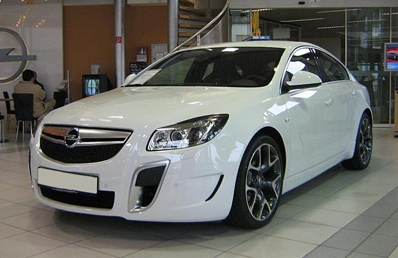 File:Opel Insignia OPC touring.jpg