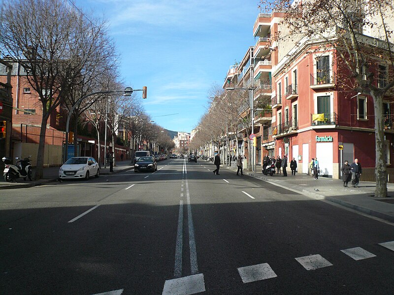 Archivo:Passeig Maragall P1520482.jpg