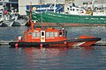 Embarcación de Salvamento Salvamar Sargadelos en el Puerto de Riveira, Riveira (La Coruña).