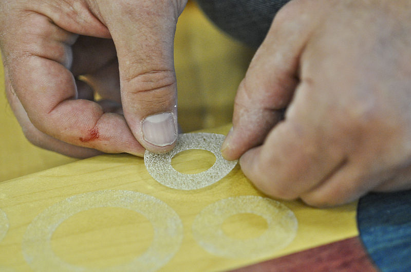 File:Skateboard grip tape.jpg