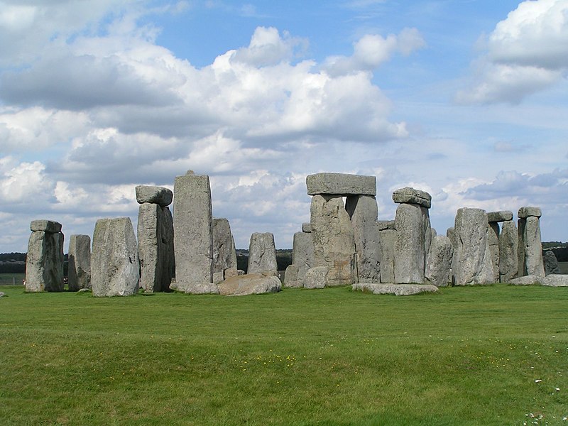 File:Stonehenge Total.jpg