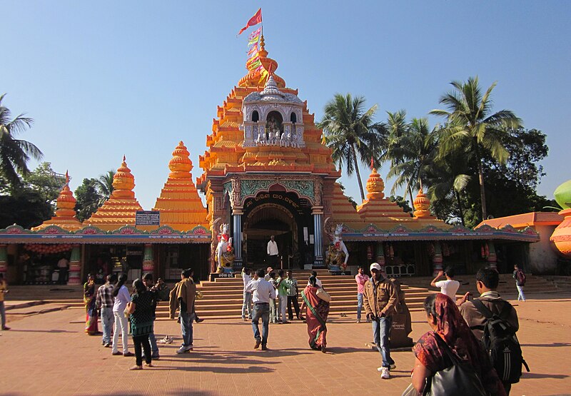 File:Tarni temple Gate view.JPG