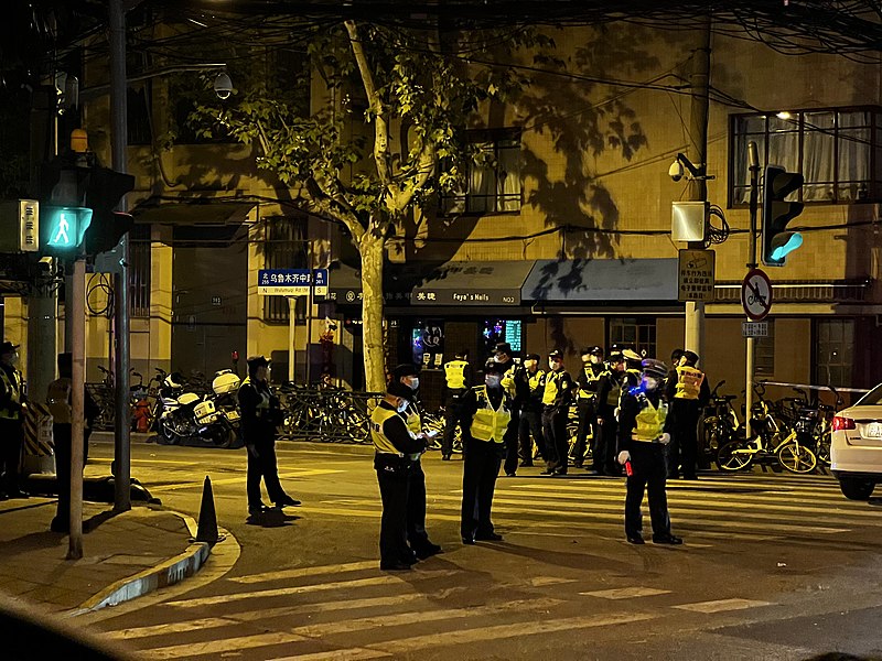 File:Wulumuqi Road After Protest.jpg