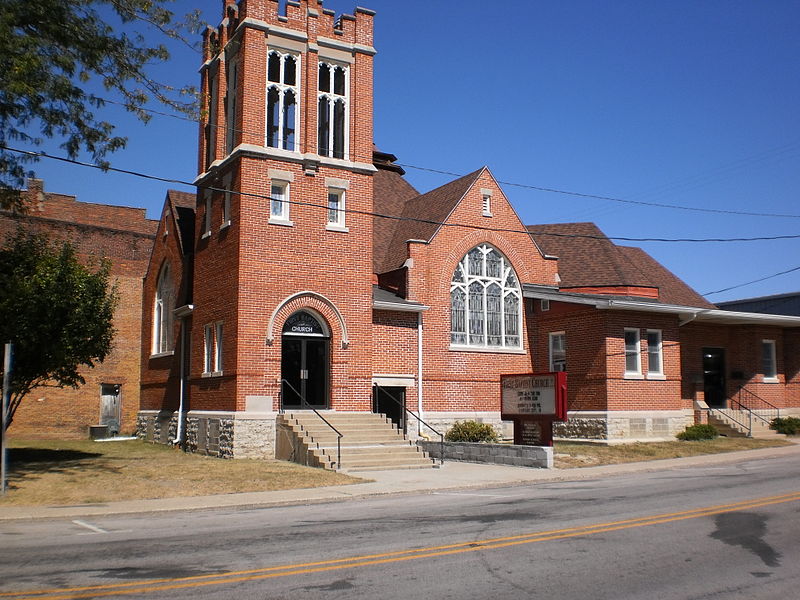 File:Baptist Church Montpelier IN.jpg