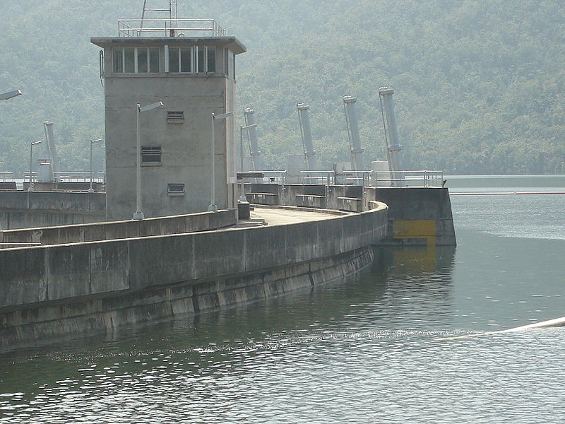 File:Bhumibol dam.jpg