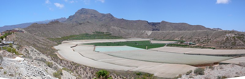 Archivo:Calderadelreytenerife.jpg