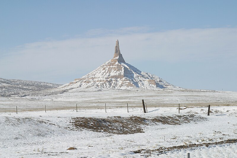 Файл:Chimney Rock Winter 2002.jpg