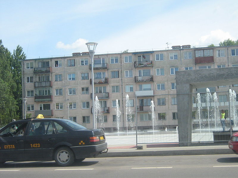 Файл:Fountains in Jonava.jpg