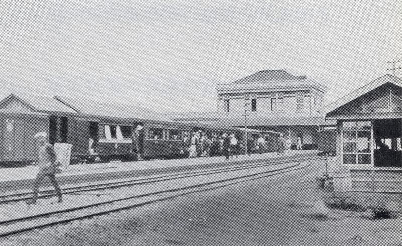 File:MT-Okazaki-shin Station.JPG