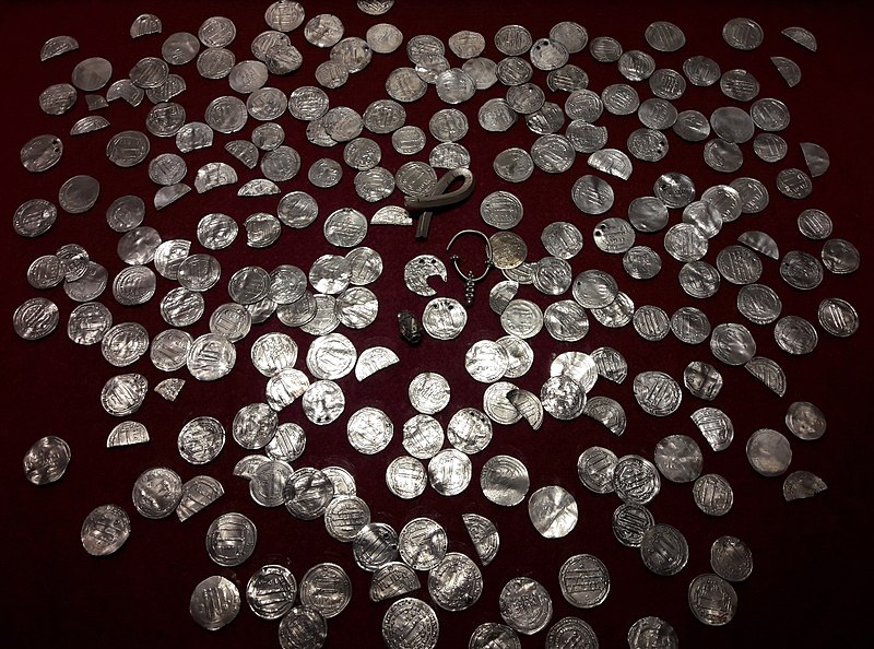 File:Silver hoard from Lublin-Czechów.jpg