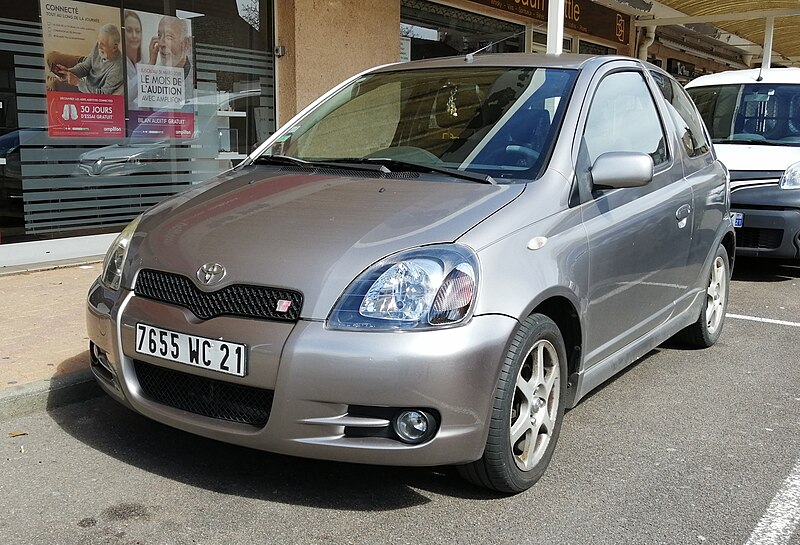 File:Toyota Yaris TS (32895552897).jpg