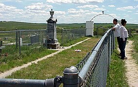 Wounded Knee grave, 2003