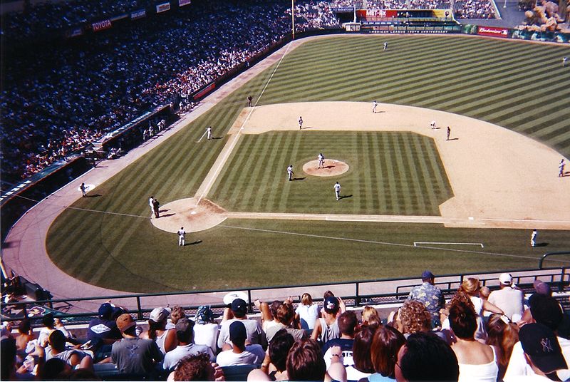 File:Yankees vs. Angels 2001.jpg