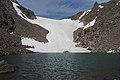 Vista de Andrews Tarn en la base del glaciar Andrews en el Parque Nacional de las Montañas Rocosas (Estados Unidos).