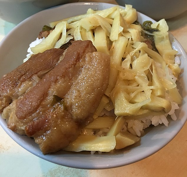 File:Food 焢肉飯 台北 (24735872013).jpg