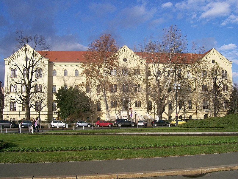 File:University of Zagreb.jpg