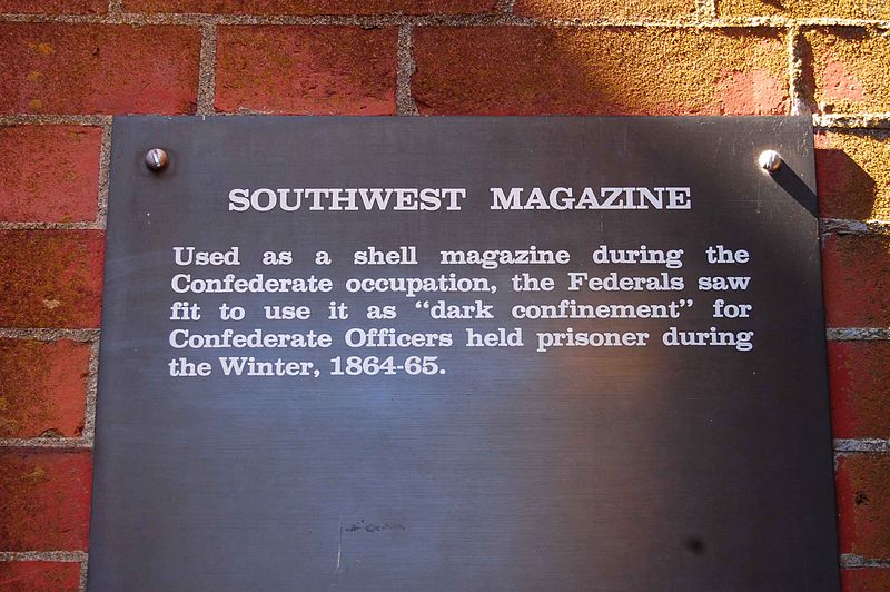 File:FtPulaskiSouthwestMagazine.jpg