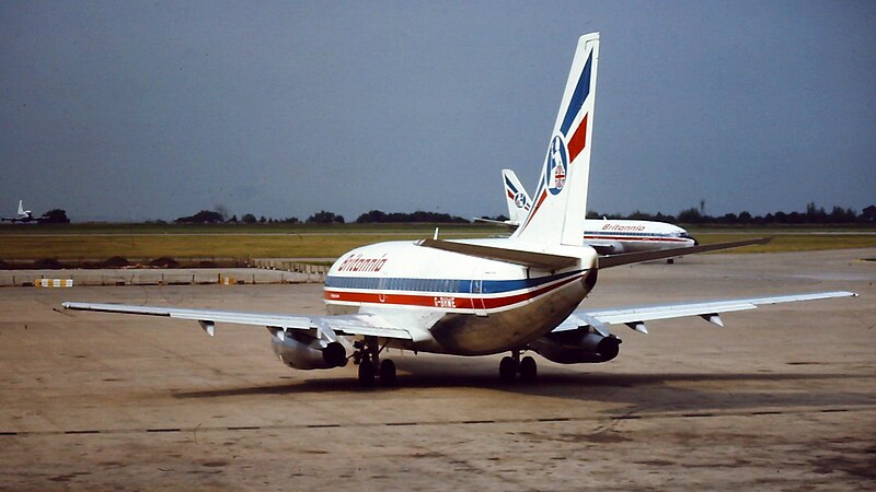 Archivo:G-BHWE-Boeing737-1197.jpg