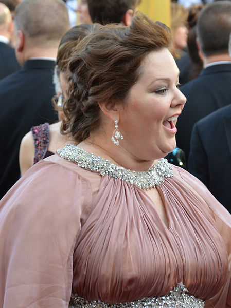 File:Melissa McCarthy 2012 Oscars.jpg