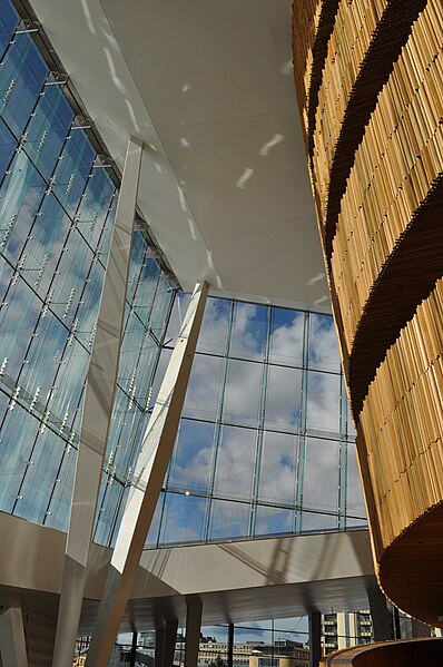 File:OsloOperaHouse.interior.JPG