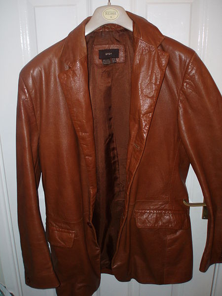 File:Tan leather jacket.jpg