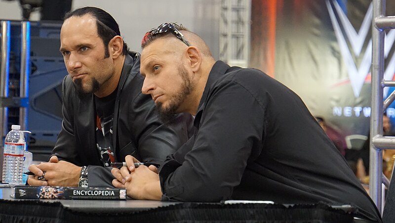 File:The Ascension WM31 Axxess.jpg