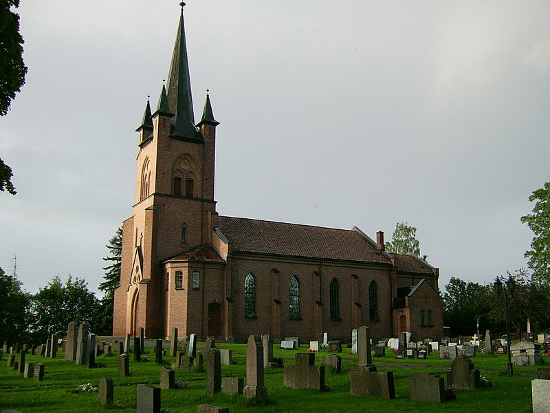 File:Tingelstad new church, Gran.jpg