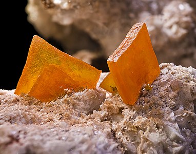 Wulfenite, by Didier Descouens