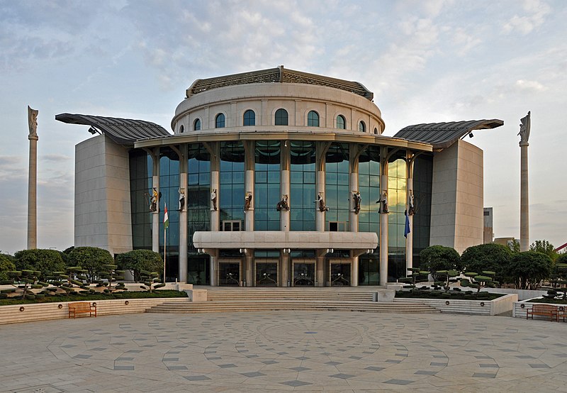 File:Budapest National Theatre R01.jpg