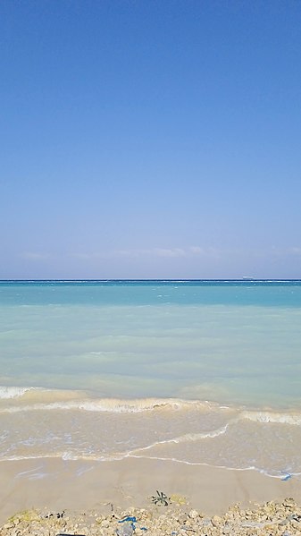 Archivo:Portsudan beach.jpg