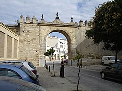 Puerta del Arroyo, apertura por donde salía el arroyo proveniente de la plaza del Arroyo.