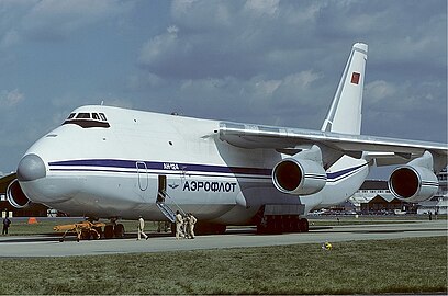 Транспортный Ан-124