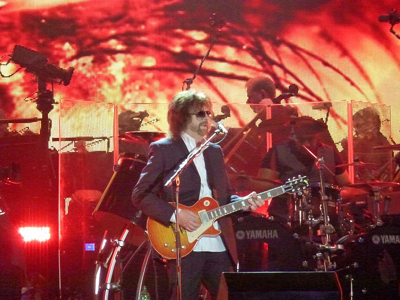 File:Jefflynne hydepark.jpg