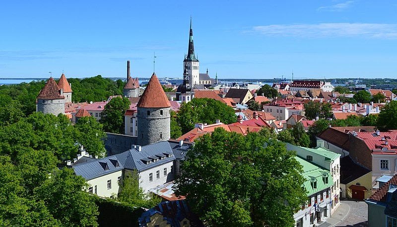 Файл:Tallinn Landmarks 01.jpg