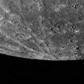 Crater rays streak across southern hemisphere