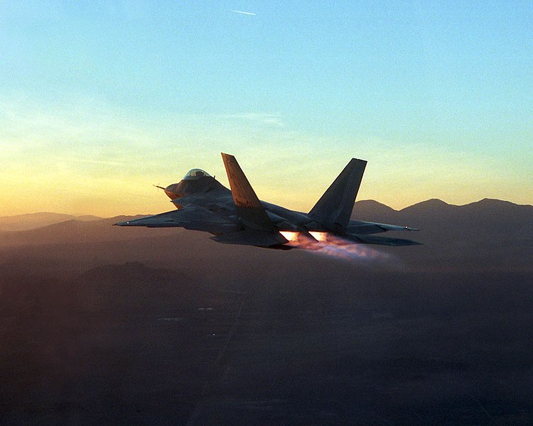 Файл:F-22F119.JPG