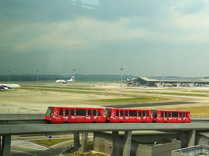 File:Klia aerotrain dated 060615.jpg