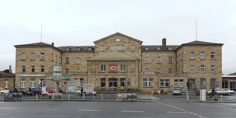 File:Bahnhof Bamberg, 11.jpeg