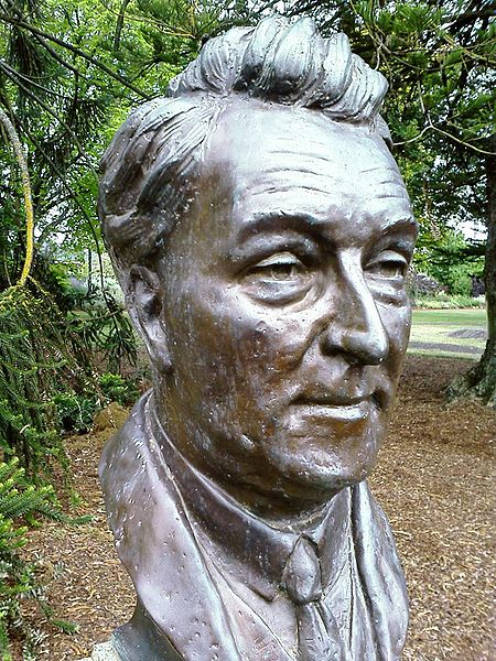 File:Joseph Lyons bust.jpg