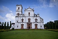 Built in 1562, Se Cathedral is an example of the Portuguese-Manueline style of architecture.[170][171]